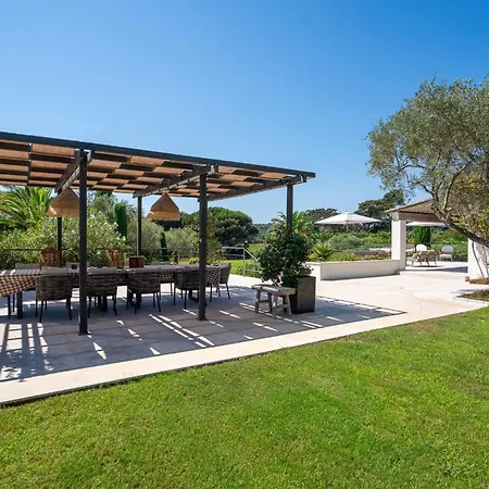 Villa Moutte *